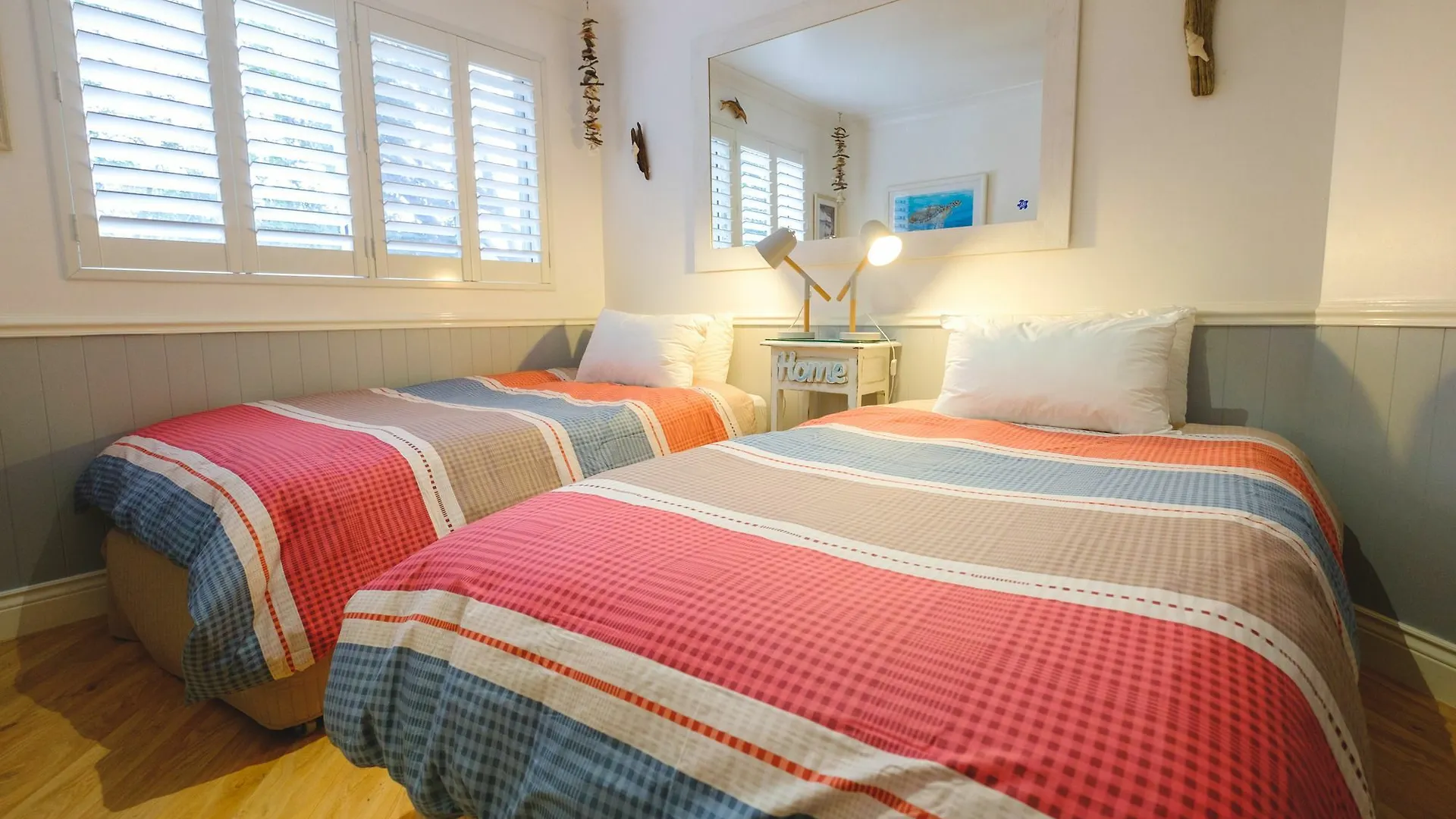 Aparthotel Sanctuary Lake Apartments Gold Coast