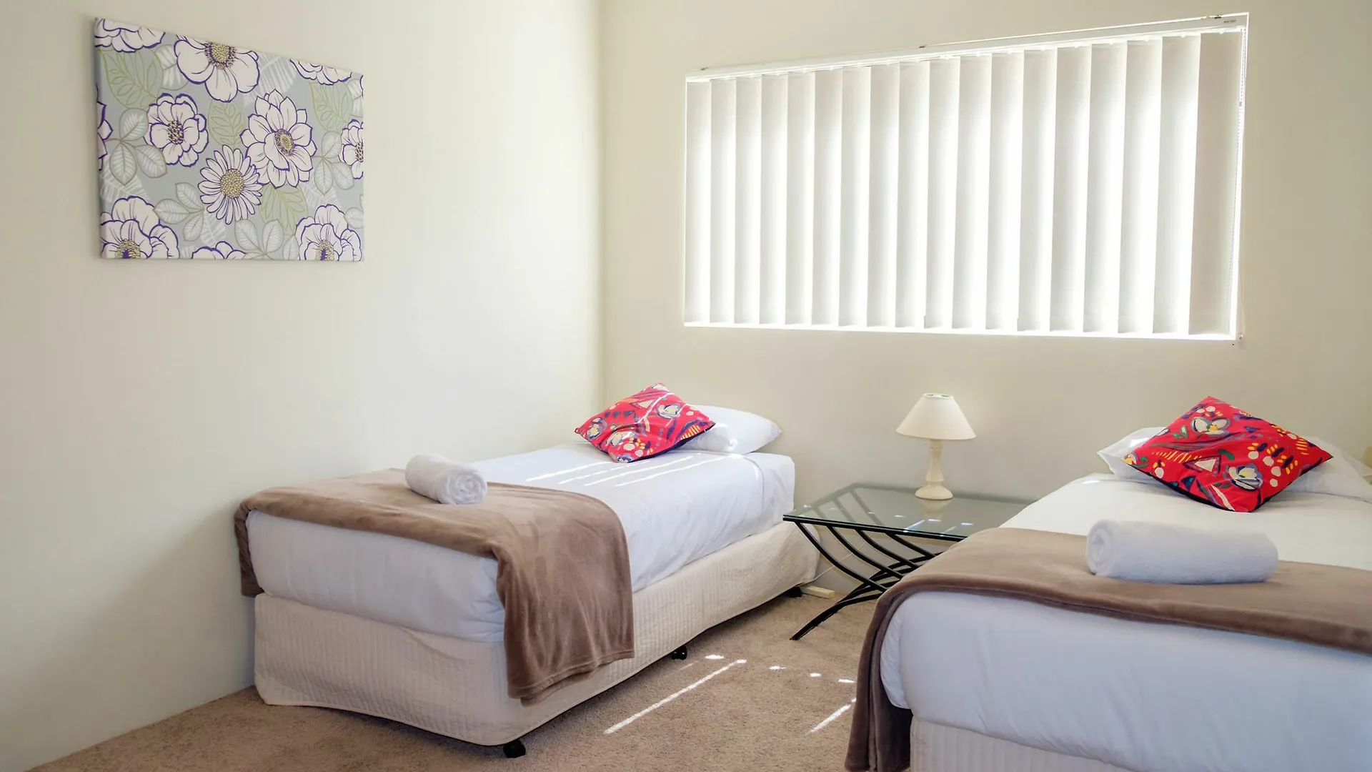 Aparthotel Sanctuary Lake Apartments Gold Coast