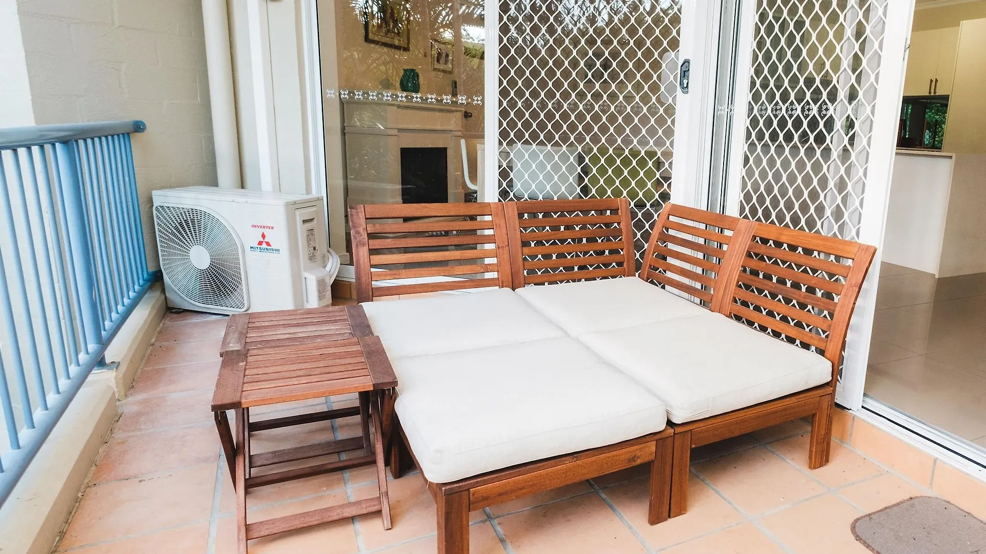 Sanctuary Lake Apartments Gold Coast