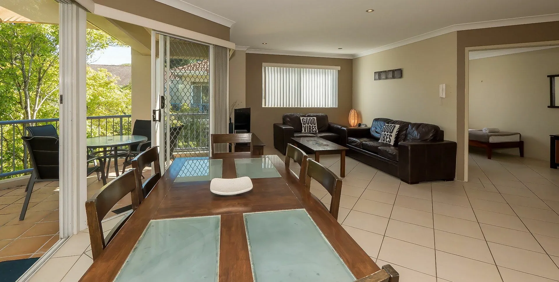 Aparthotel Sanctuary Lake Apartments Gold Coast