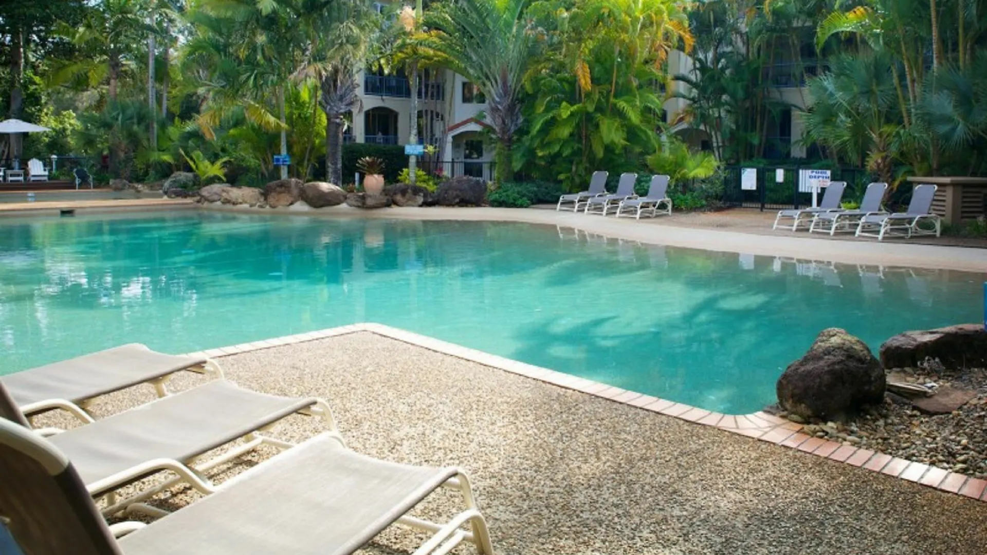 Sanctuary Lake Apartments Gold Coast Austrálie