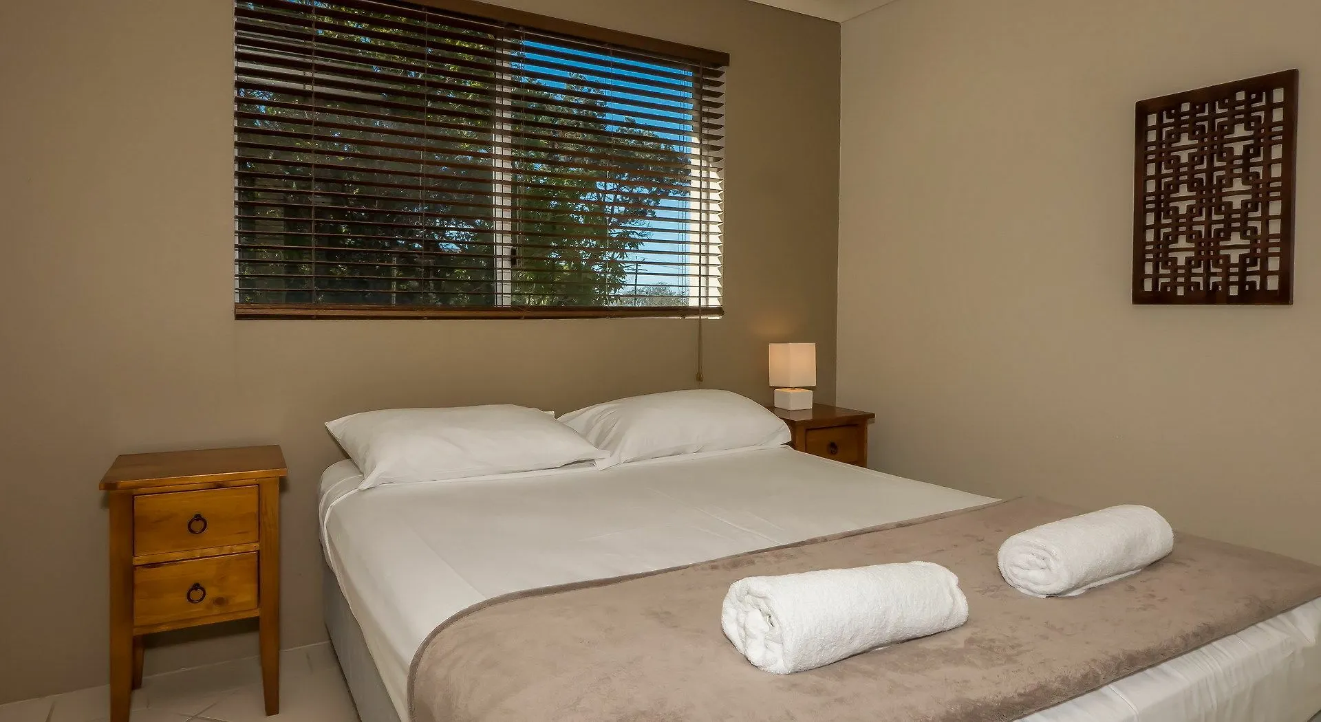 Sanctuary Lake Apartments Gold Coast Austrálie