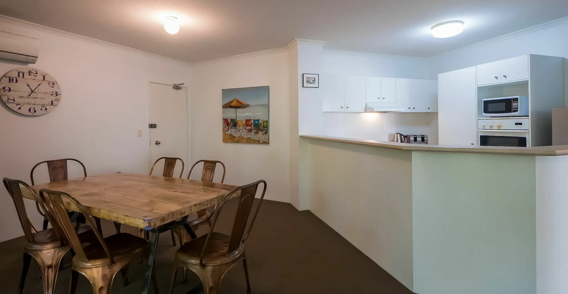 Sanctuary Lake Apartments Gold Coast 4*,